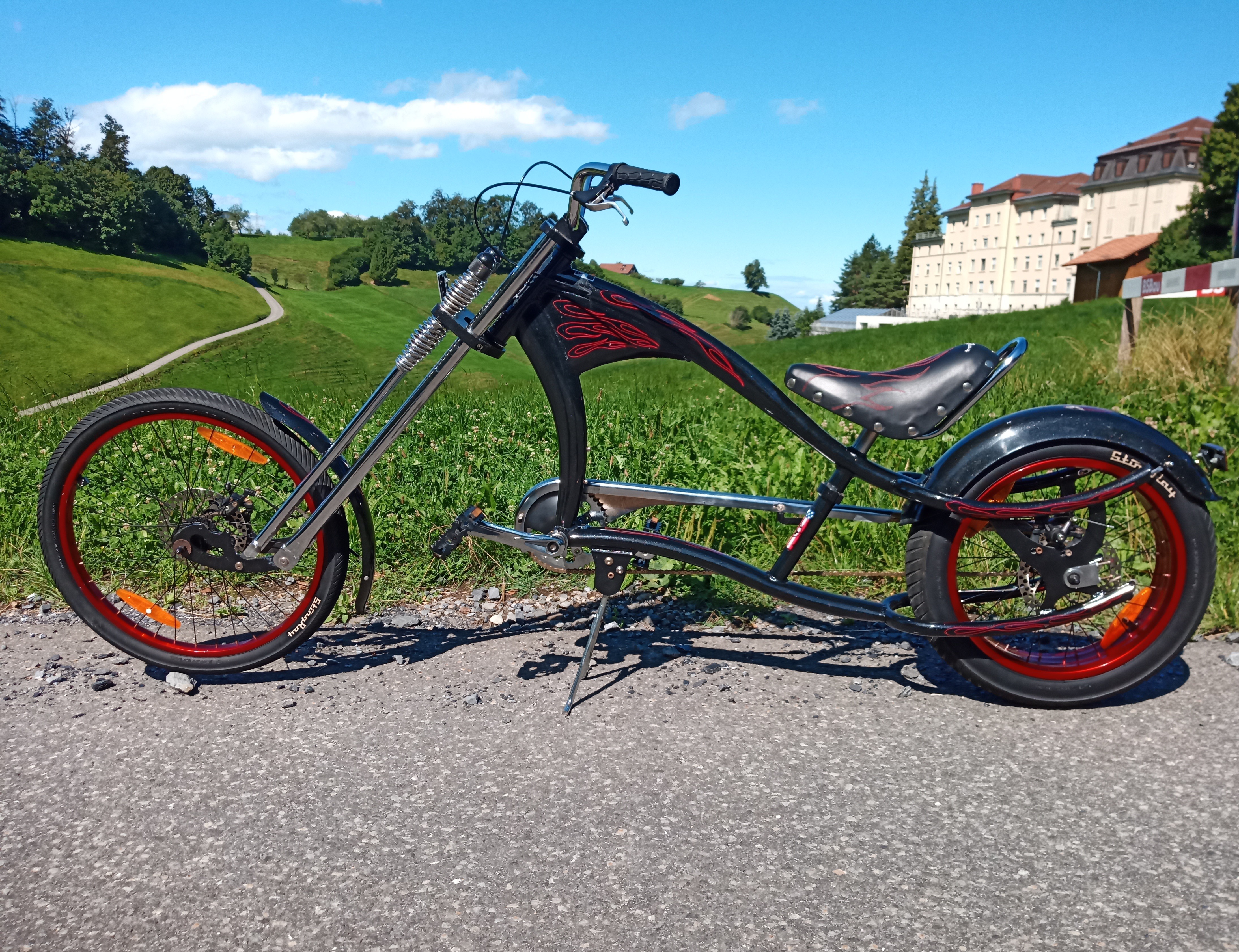 Custom Velo